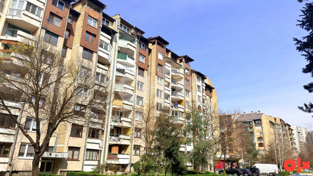 Prodaja/ Stan/ Novi Grad/ Vojničko polje/ četverosoban/ Lift/ 2