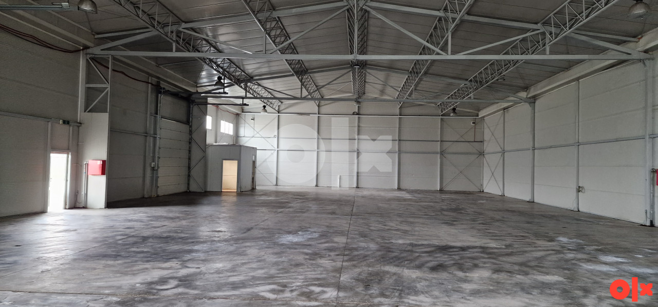 Laktaši,Klašnice-poslovni prostor,skladište,magacin,hala 800m2