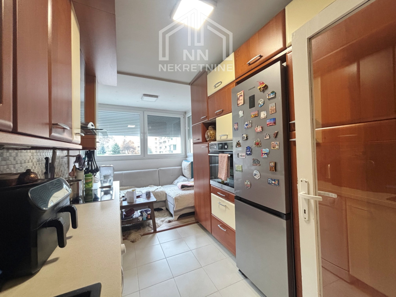 NN Nekretnine : Trosoban stan - Alipašino Polje 72m2 (77m2) photo 5