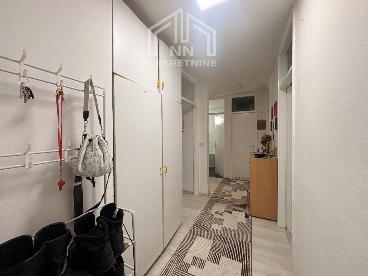 NN Nekretnine : Trosoban stan - Alipašino Polje 72m2 (77m2) 10