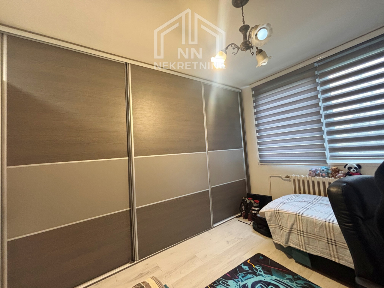 NN Nekretnine : Trosoban stan - Alipašino Polje 72m2 (77m2) 19