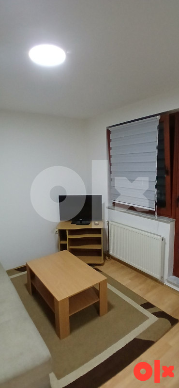 izdajem stan 30kw 2 sprat. 066401308