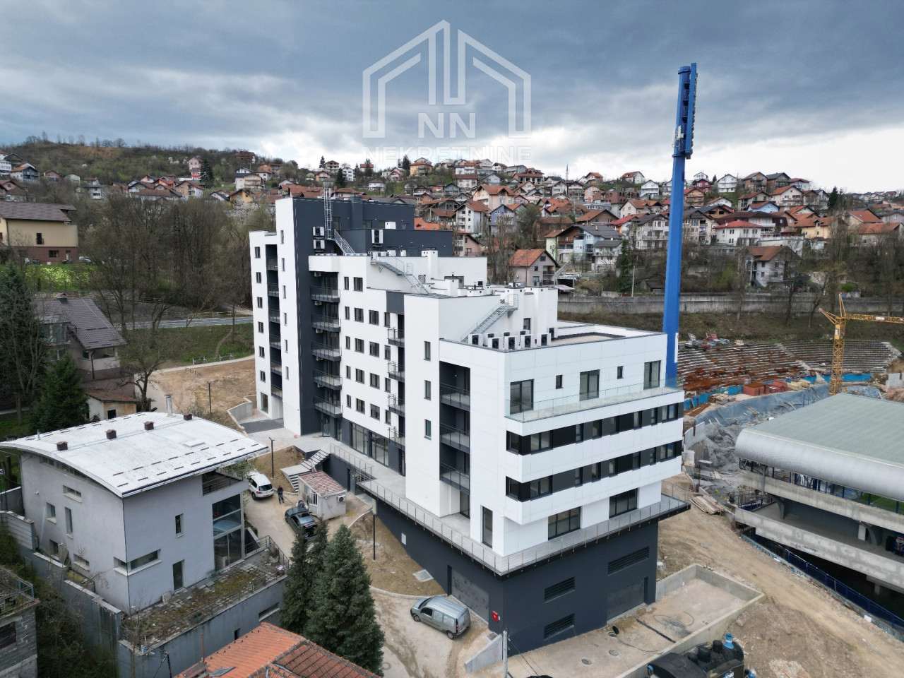 NN Nekretnine : Poslovni prostori - novogradnja - Grbavica