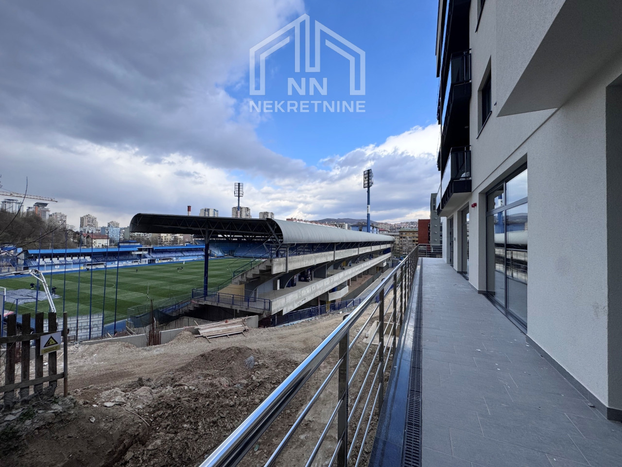 NN Nekretnine : Poslovni prostori - novogradnja - Grbavica 12