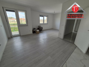 Nov, useljiv jednoiposoban stan 54m2 ID 4215a/DŠ