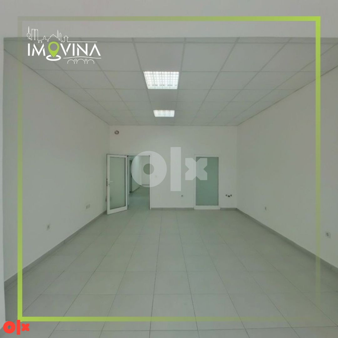 100945 Poslovni prostor 343,82m2, Travnik 8