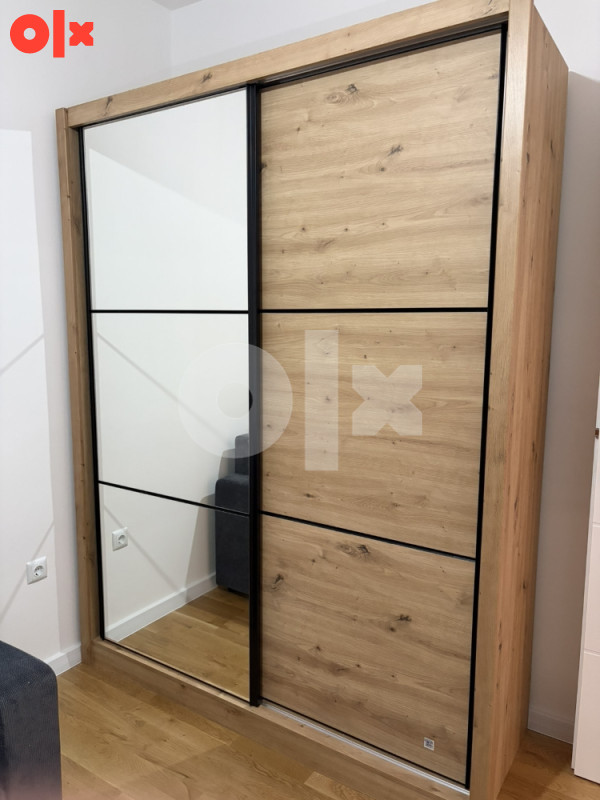 Prodajem stan Pejton 70 kvadrata sa garažom i ostavom novogradnja 17