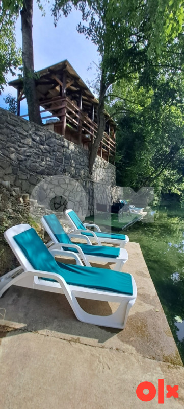 Kuća za odmor RIVER NEST 8
