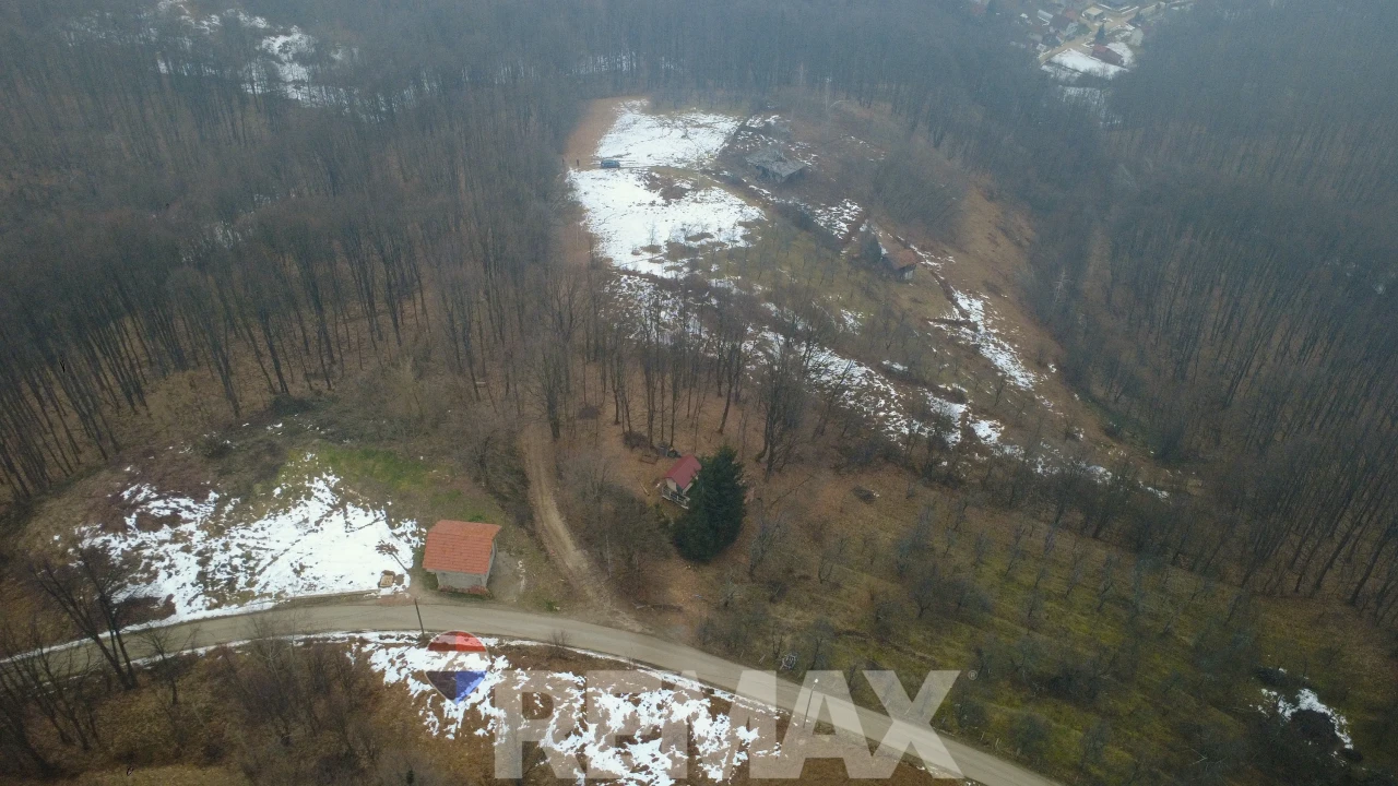 Zemljište 3.788 m2 | Pavlovac | 4,5 km od centra 7