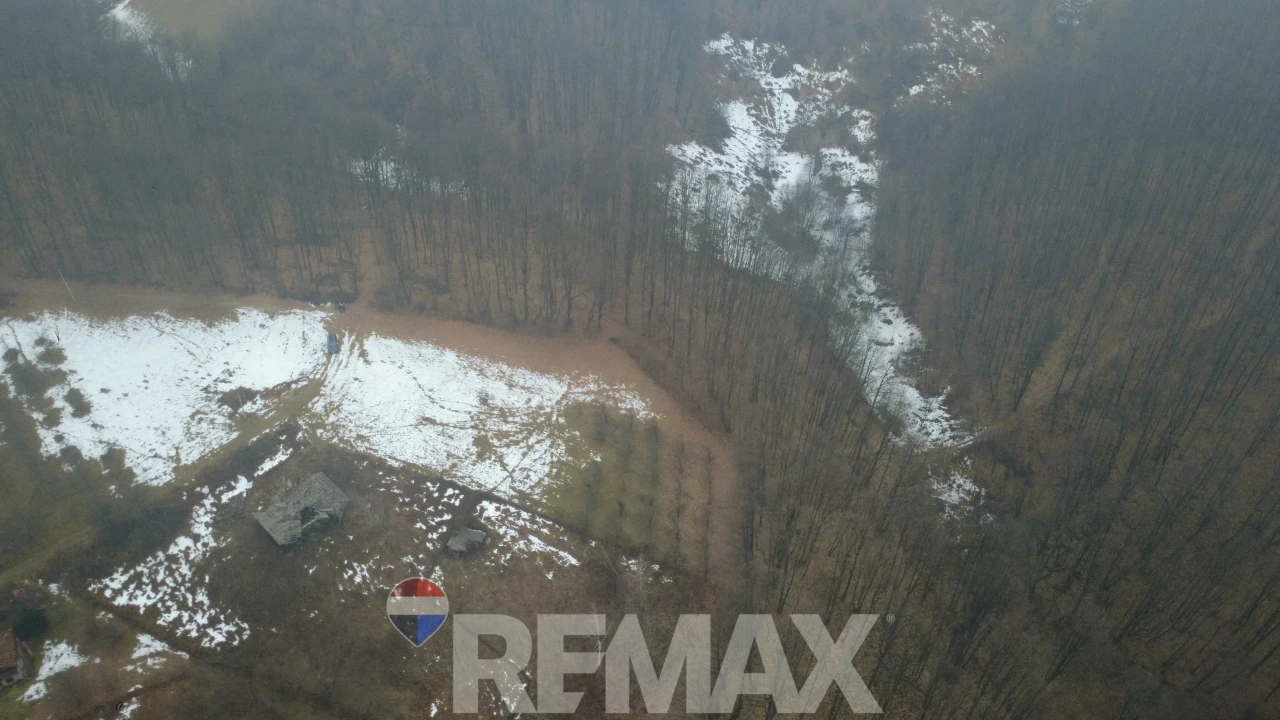 Zemljište 3.788 m2 | Pavlovac | 4,5 km od centra 8