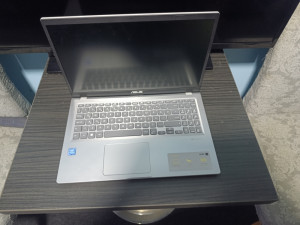 ASUS LED SLIM INTEL SSD120GB RAM4GB DDR4 FAKTICKI NOV WINDOWS 11