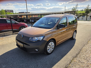 VW Caddy 2.0 TDI 90KW Top stanje