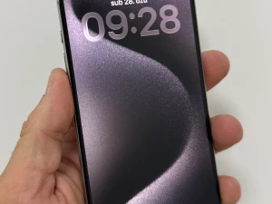 IPHONE 15 PRO 512GB ZDRAVLJE BAT 100% SVE RADI