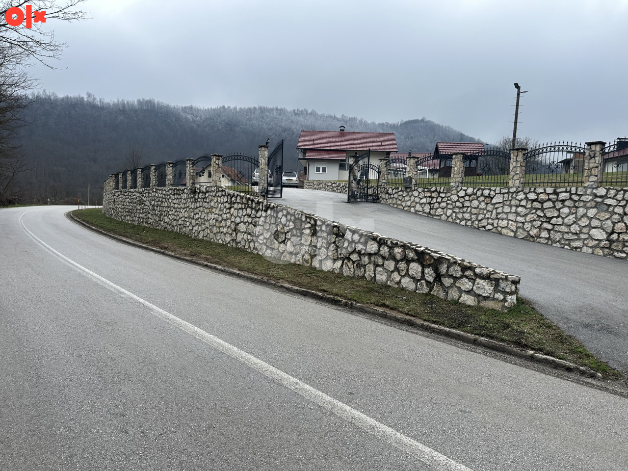 Kuća Zavidovići -DOLAC 11