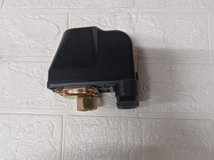 Sklopka za kompresor