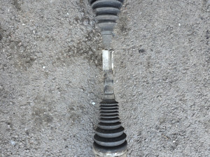 Prednja lijeva poluosovina BMW X5 X6 F15 F16 7622913 2014-2018