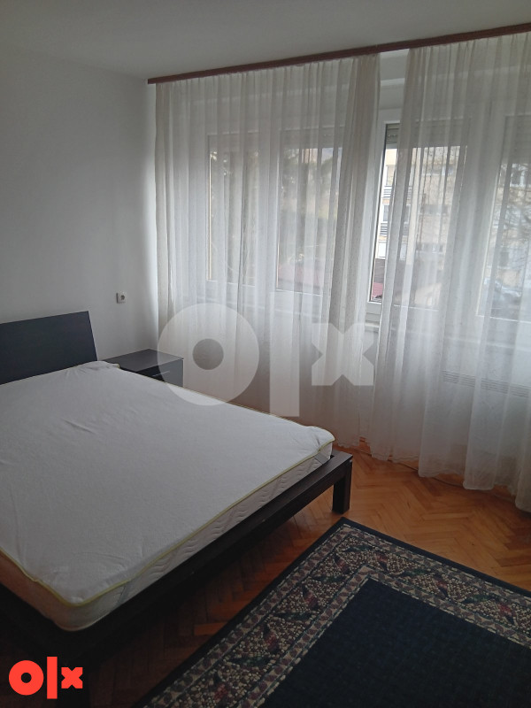 Stan u  centru Banja Luke 70m2 3