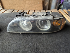 Bmw e39 FAR LIJEVI DESNI XENON facelift farovi DIJELOVI kuciste