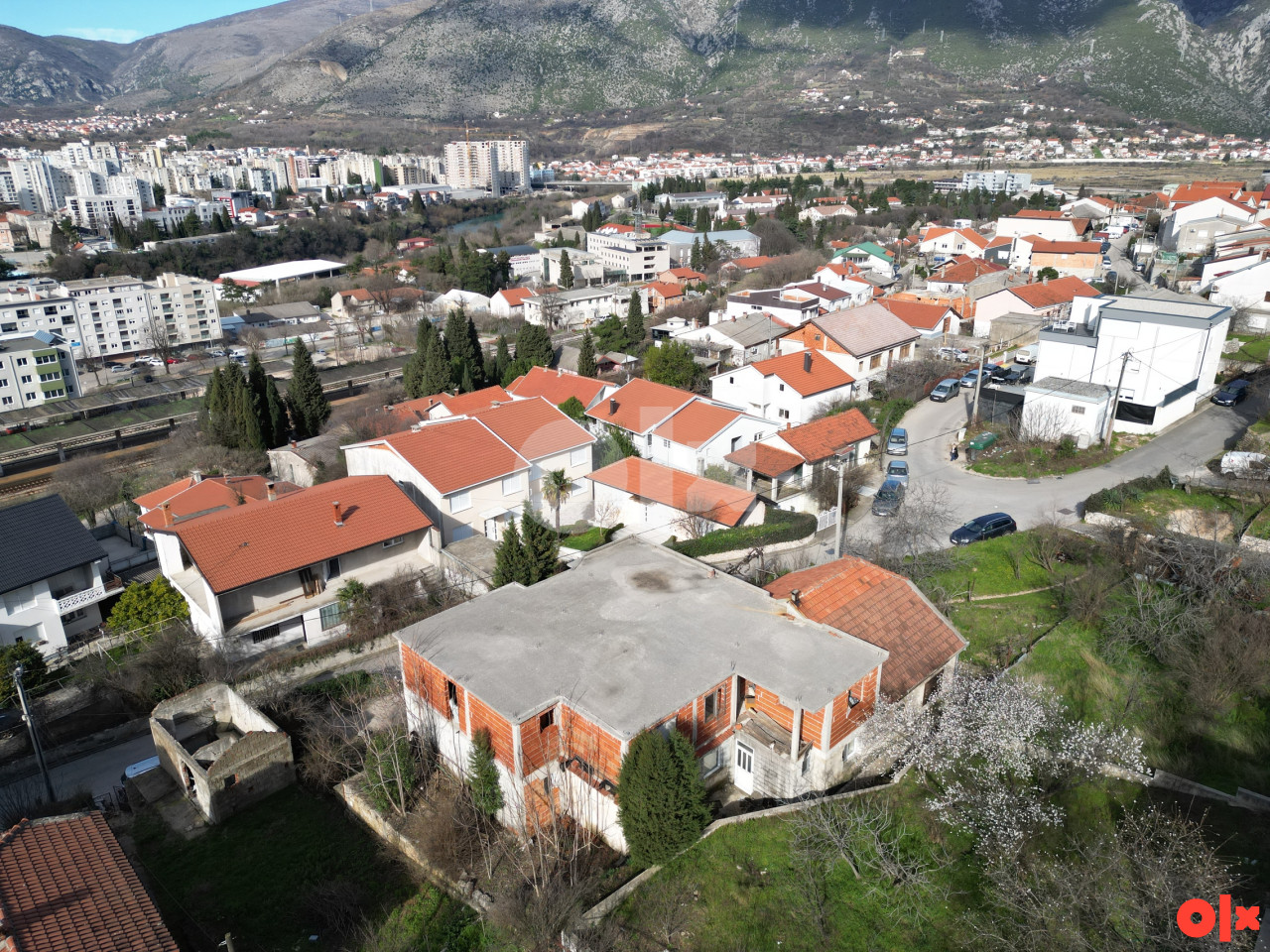 Rohbau objekat 435m2 - više mogućnosti namjene 3
