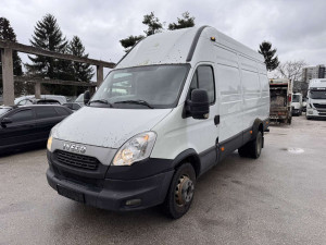 IVECO Daily 3.0 70C17 FURGON