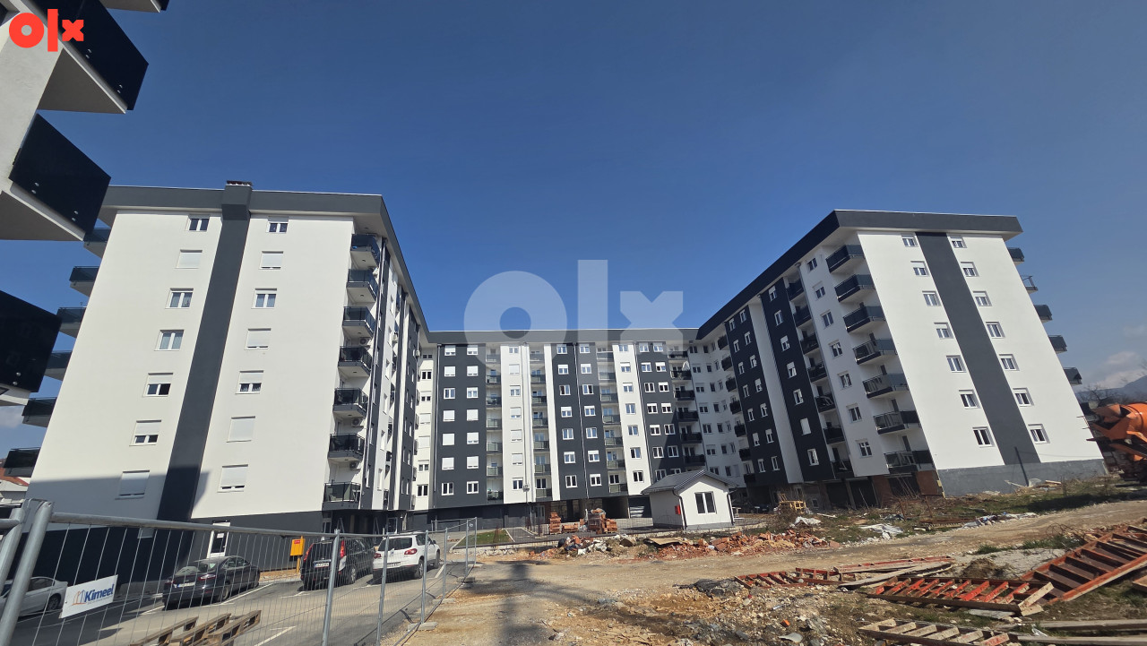 Trosoban stan Istočno Sarajevo 63m2 / Nova Dobrinja / 3. sprat