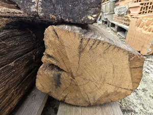 Hrastove drvene grede 150 godina stare različitih veličina