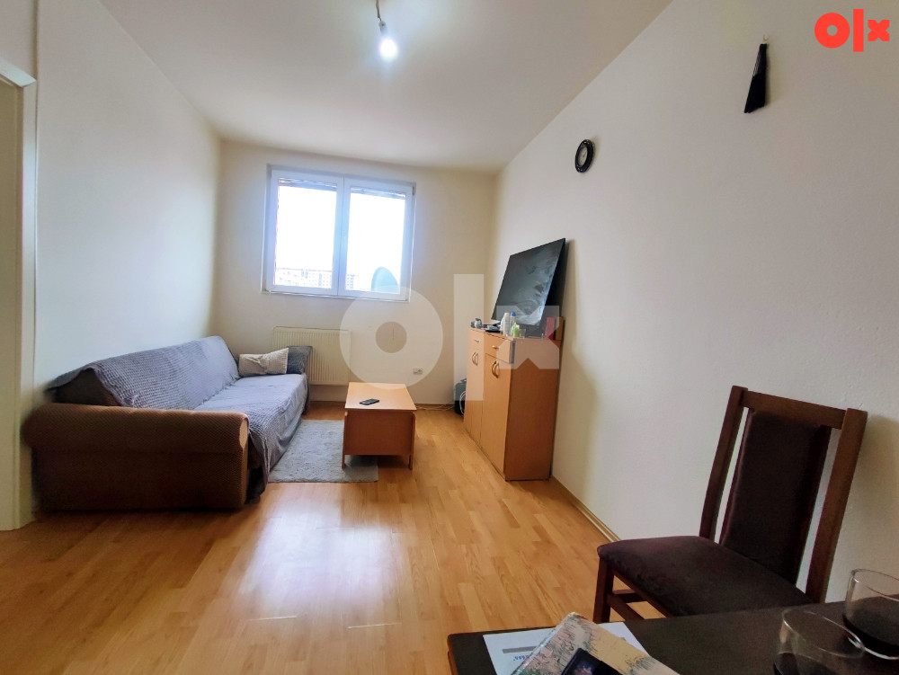 Istočna Ilidža - Trosoban stan CCA 50 m2 2