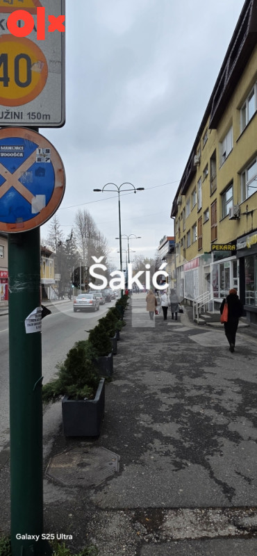 Snizeno= Ilidza,centar,trosoban sa pogledom na rijeku 2