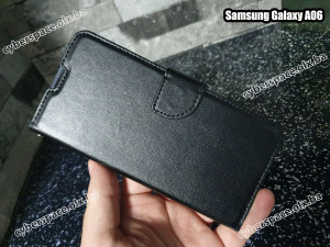 Maska Futrola Samsung Galaxy A06 - Preklopna