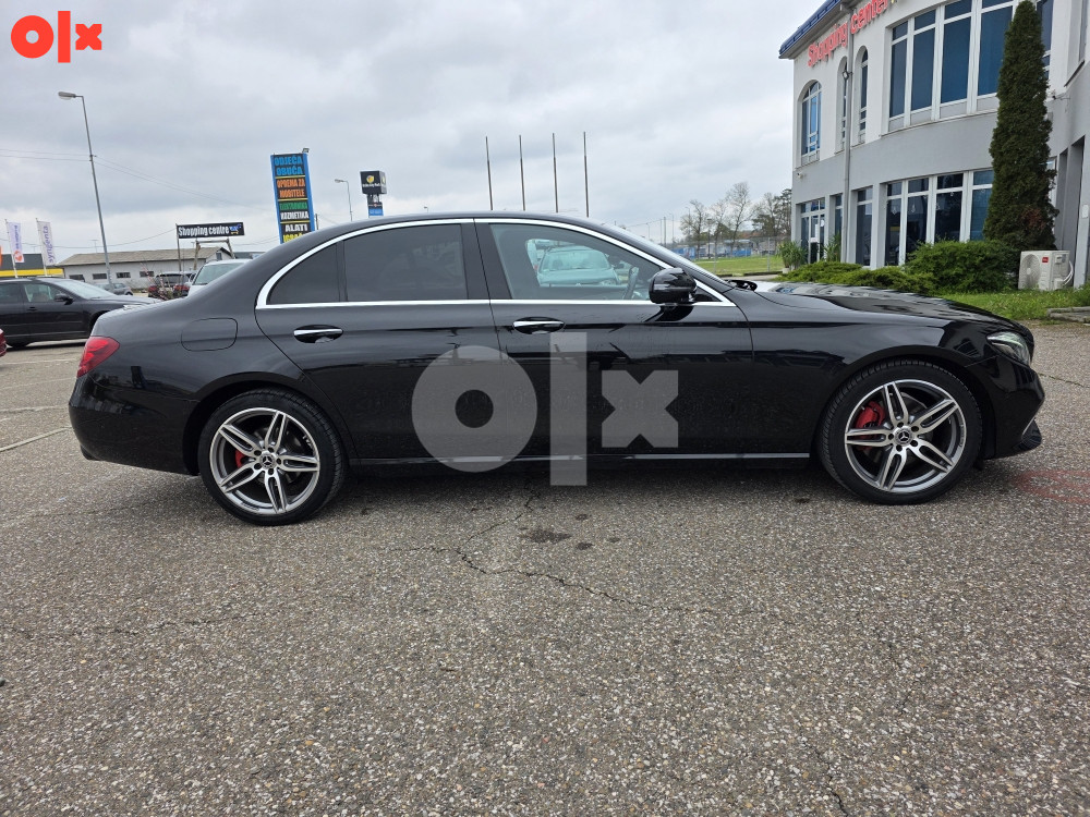 Mercedes-Benz E 220 143kw 2020g 4 matic 9g Uvoz CH