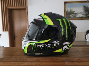 HJC RPHA 11 m velicina Monster kaciga hjc rpha 11 top stanje