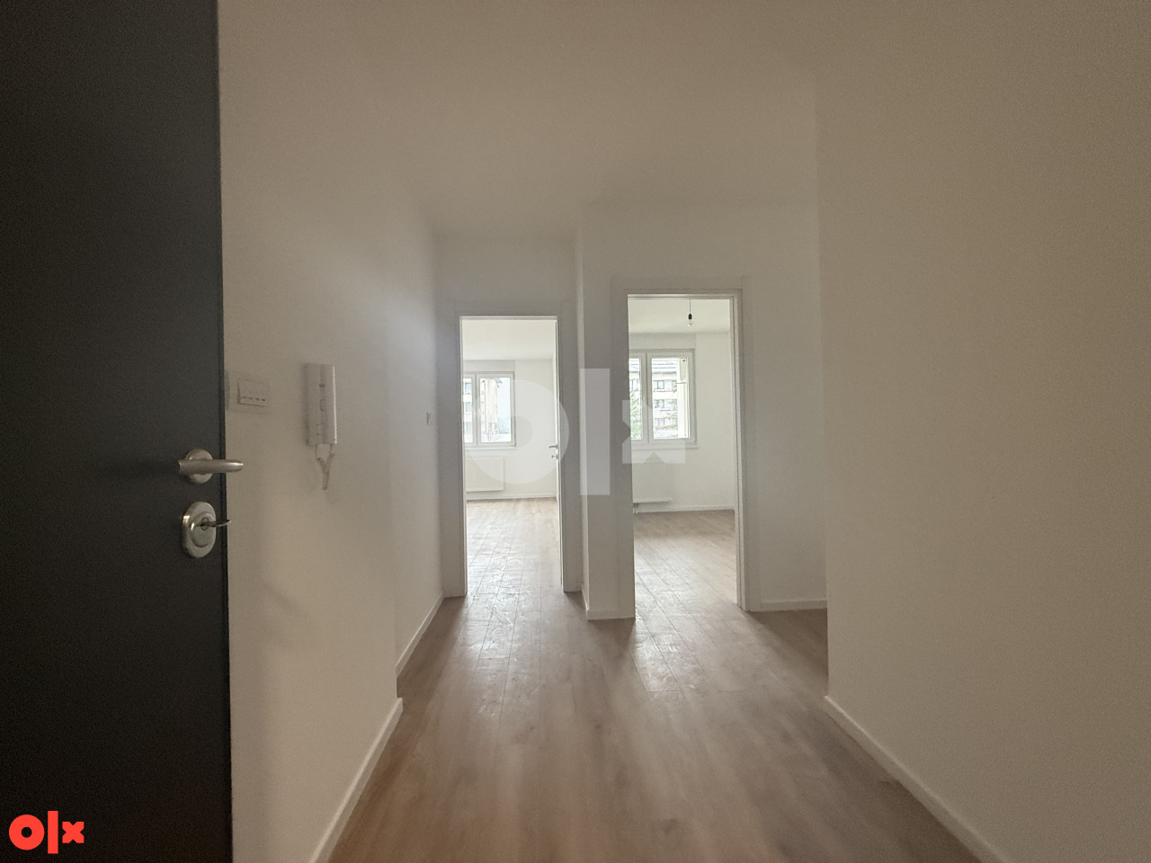 Trosoban stan Istočno Sarajevo 69 m2 etažiran 4