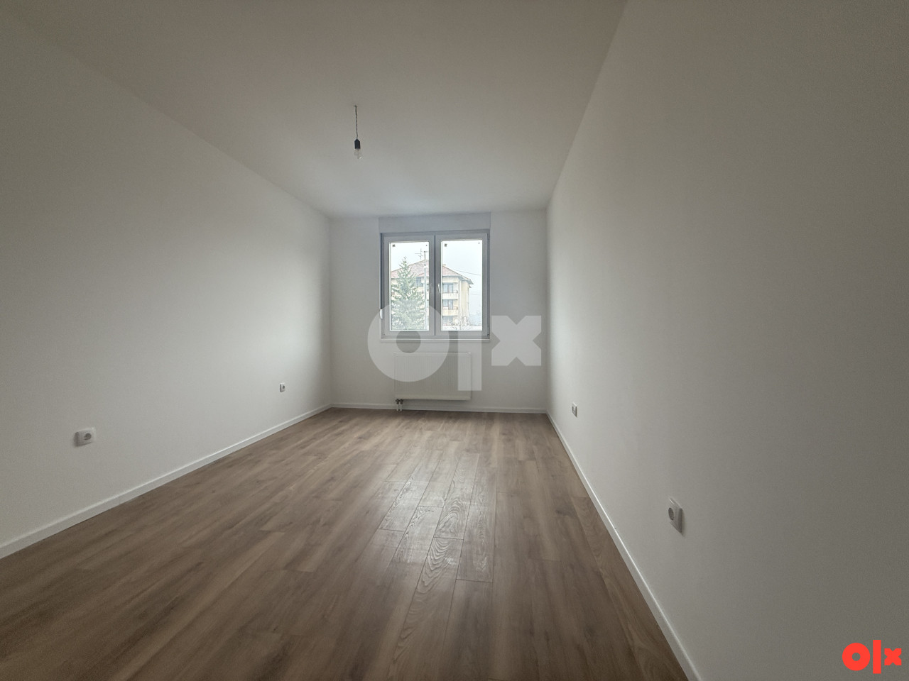 Trosoban stan Istočno Sarajevo 69 m2 etažiran 9
