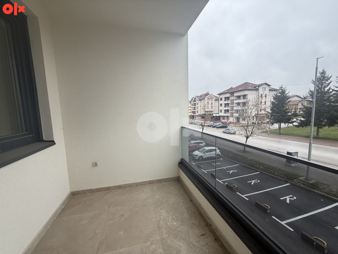 Trosoban stan Istočno Sarajevo 69 m2 etažiran 14