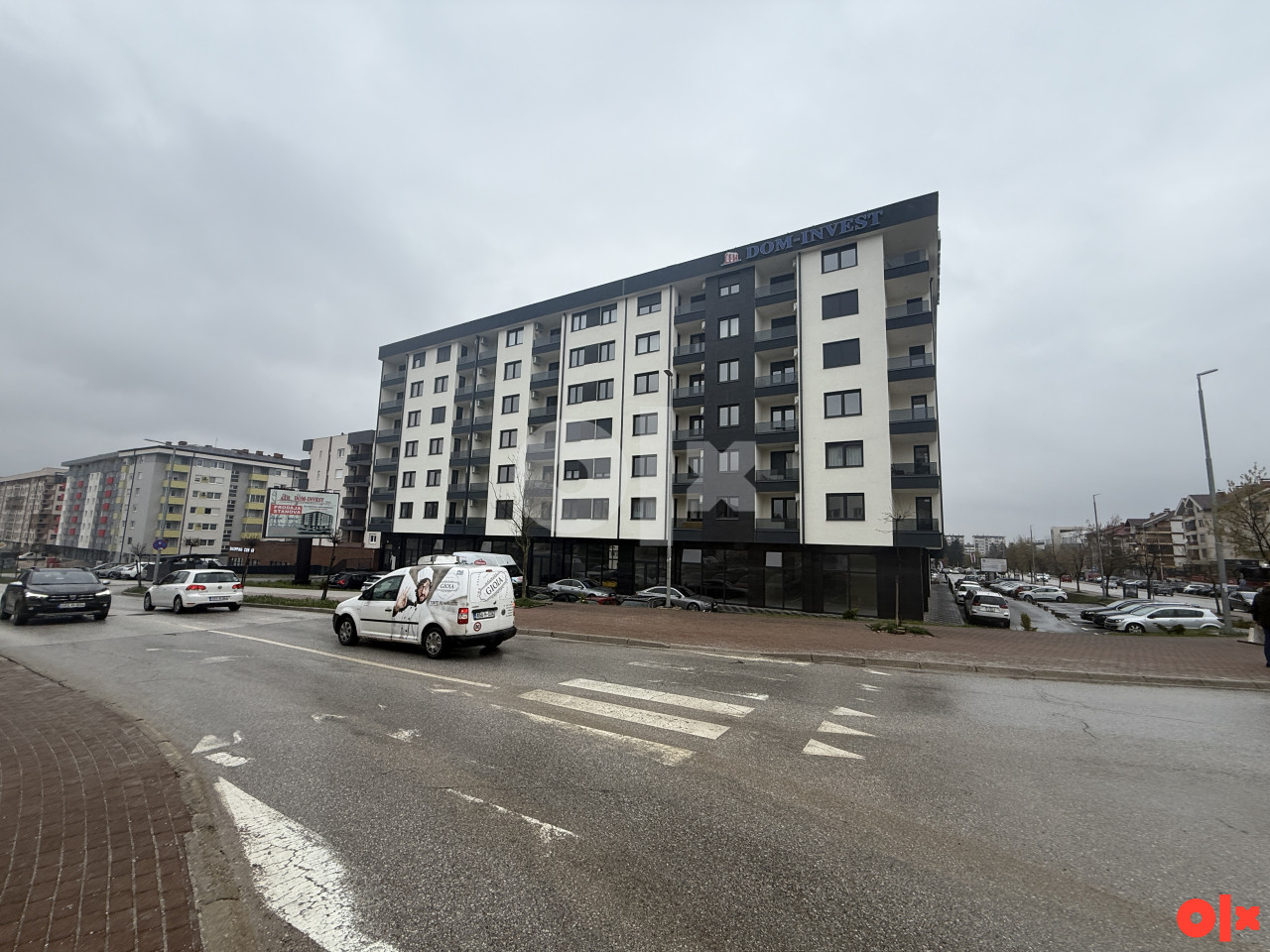 Trosoban stan Istočno Sarajevo 69 m2 etažiran 21