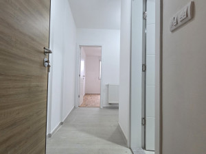 Dvosoban stan / Nova Dobrinja, Istočno Sarajevo 1. i 2. sprat photo 3
