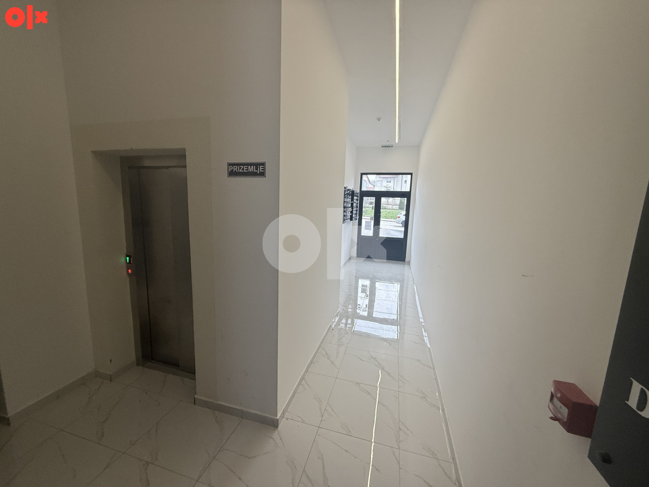 Dvosoban stan Istočno Sarajevo 43 m2 etažiran 3