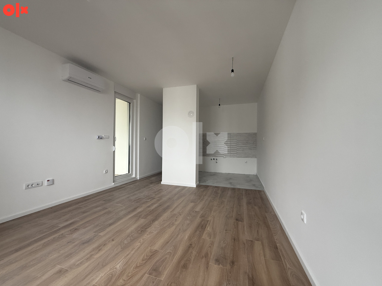 Dvosoban stan Istočno Sarajevo 43 m2 etažiran 7
