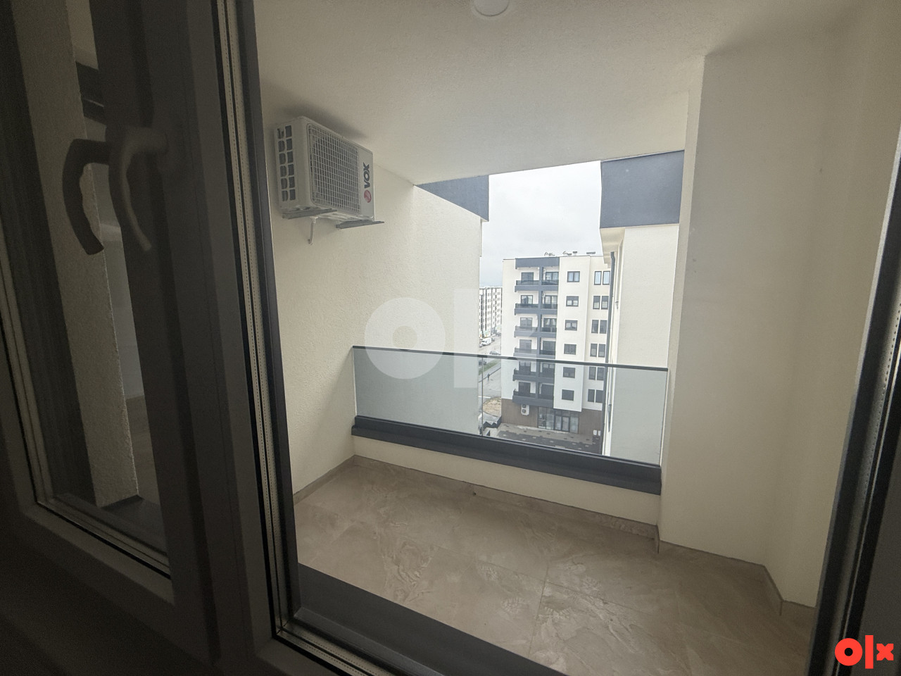 Dvosoban stan Istočno Sarajevo 43 m2 etažiran 16