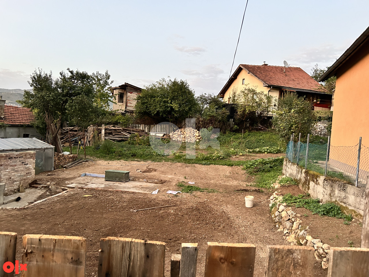 Bistrik, parcela 596 m2 sa uknjiženom kućom