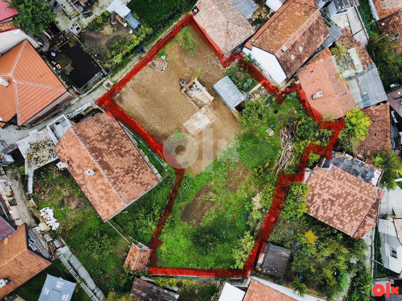 Bistrik, parcela 596 m2 sa uknjiženom kućom 3