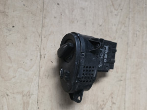 Prekidac svjetala Ford fokus 1.4 benz 55 kw 2002 god