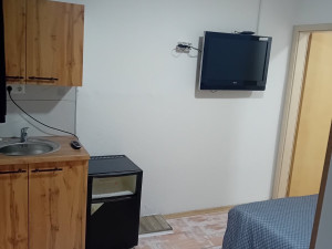 PRODAJA STANA KOD POZORIŠTA - SUTEREN photo 4
