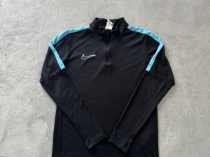 Nike Dri-fit duks, S veličina