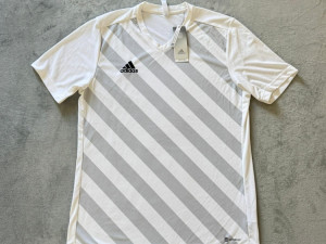 Adidas majica, L veličina