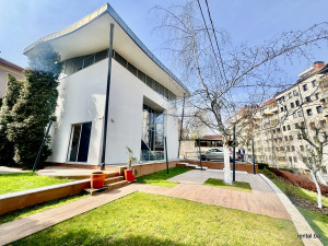 Luksuzna poslovna zgrada najam Grbavica Sarajevo