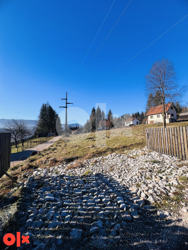 Zemljište Novakovo brdo, Pale 400m2 10