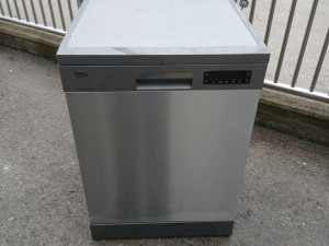 MASINA ZA SUDJE BEKO. SAMOSTOJECA