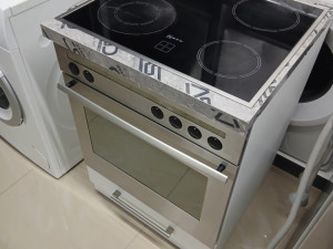 SAMOSTOJECE PECI SA CERAN PLOCAMA