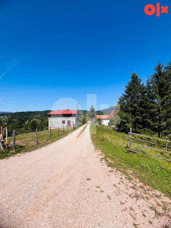 Zemljište Krivače, Pale 647m2 3